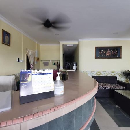 Super Oyo 90086 My Seven Days Inn Johor Bahru Bagian luar foto
