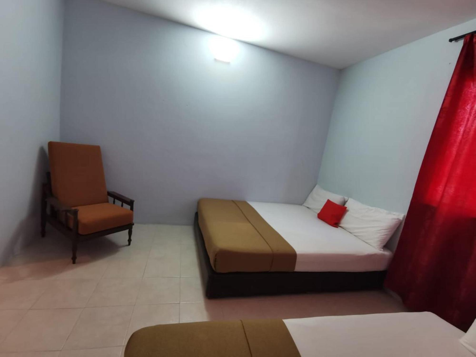 Super Oyo 90086 My Seven Days Inn Johor Bahru Bagian luar foto