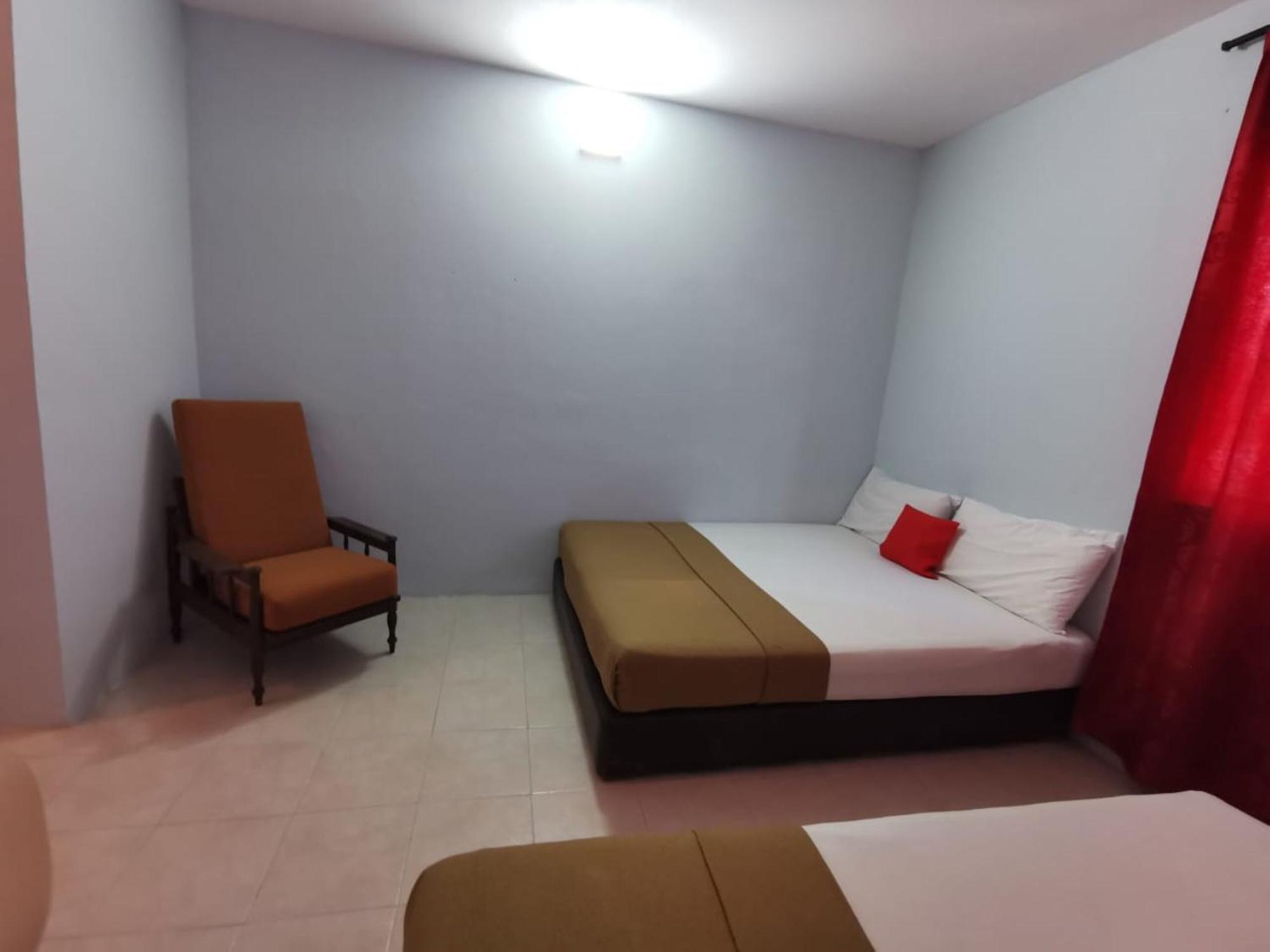 Super Oyo 90086 My Seven Days Inn Johor Bahru Bagian luar foto